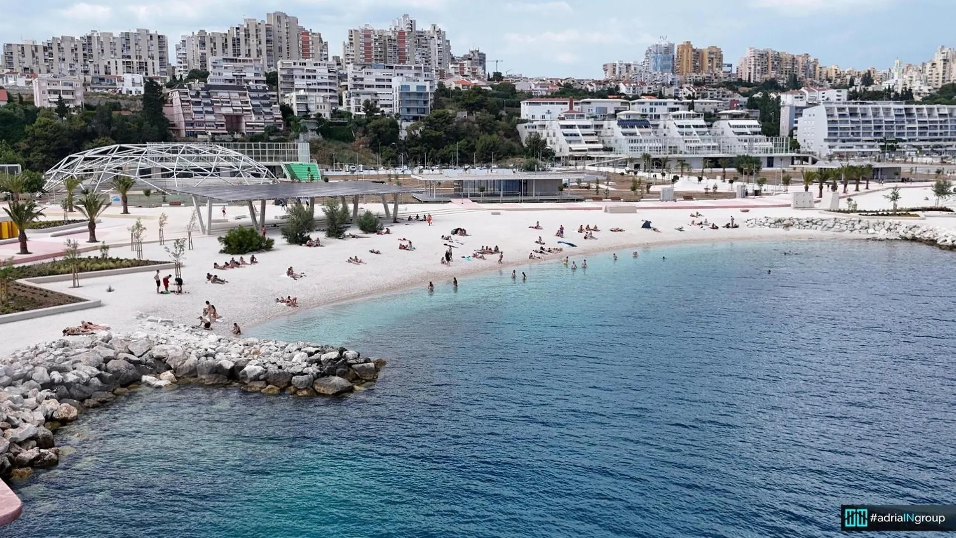 Apartment Verdi Split With Free Private Parking Space