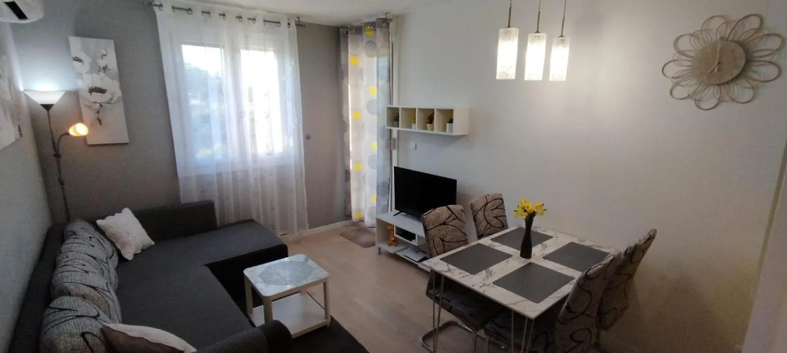 Apartment Verdi Split With Free Private Parking Space קרואטיה